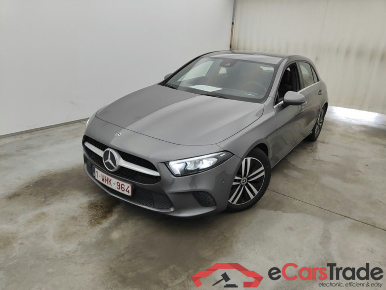 Mercedes-Benz A-Klasse A 180 d DCT Launch Edition 5d