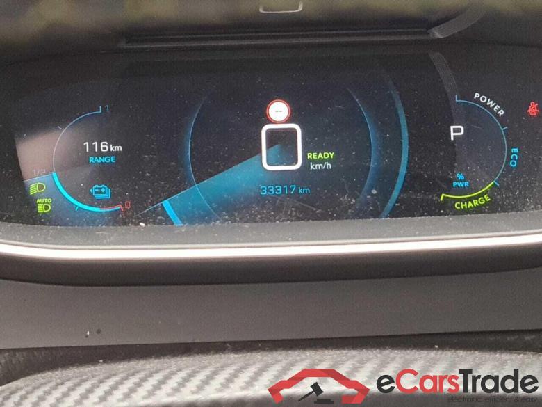 PEUGEOT e-2008 EV GT 50 kWh #5 PEUGEOT e-2008 EV GT 50 kWh #5