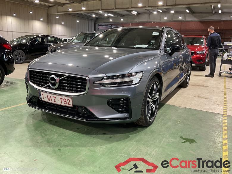 VOLVO V60 - 2018 2.0 T8 AWD PHEV R-Design Geartronic #1 VOLVO V60 - 2018 2.0 T8 AWD PHEV R-Design Geartronic #1