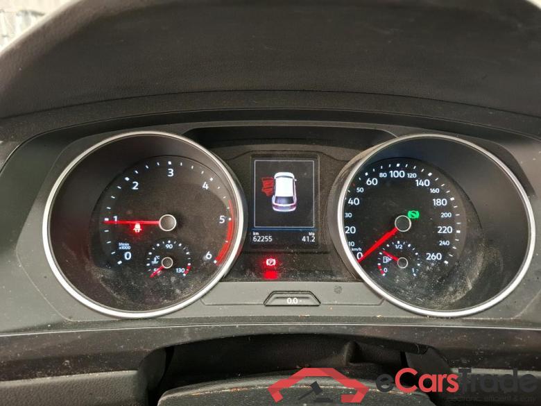 VOLKSWAGEN Tiguan 5p SUV 2.0 TDI 150 DSG7 Confline Bus #6 VOLKSWAGEN Tiguan 5p SUV 2.0 TDI 150 DSG7 Confline Bus #6