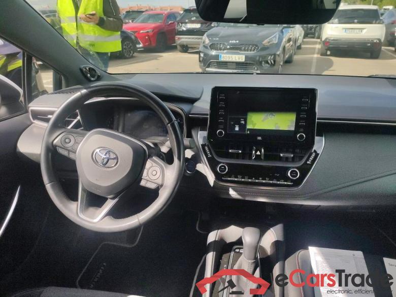 TOYOTA Corolla / 2019 / 5P / berlina con portón 2.0 HYBRID ADVANCE E-CVT #3 TOYOTA Corolla / 2019 / 5P / berlina con portón 2.0 HYBRID ADVANCE E-CVT #3