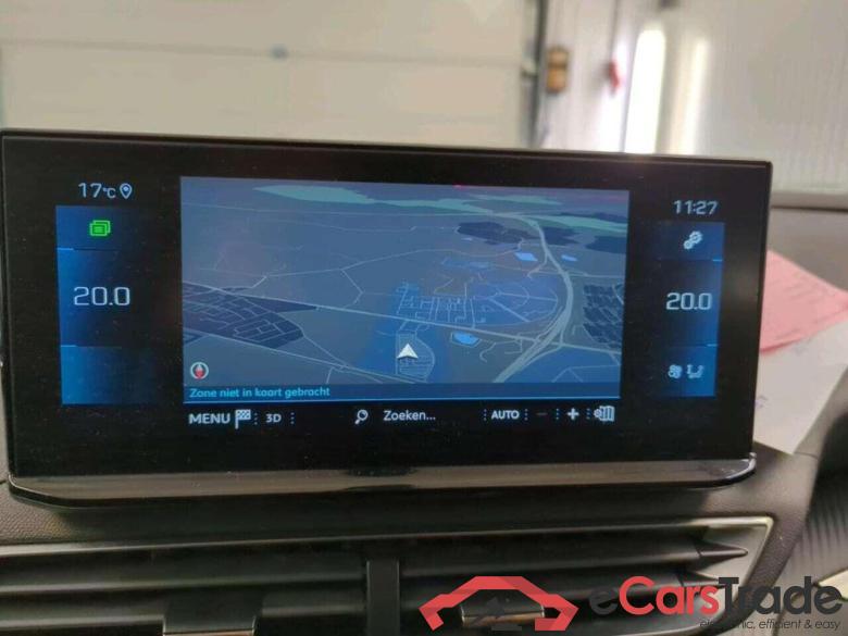 PEUGEOT 3008 1.2 PureTech Allure #4 PEUGEOT 3008 1.2 PureTech Allure #4