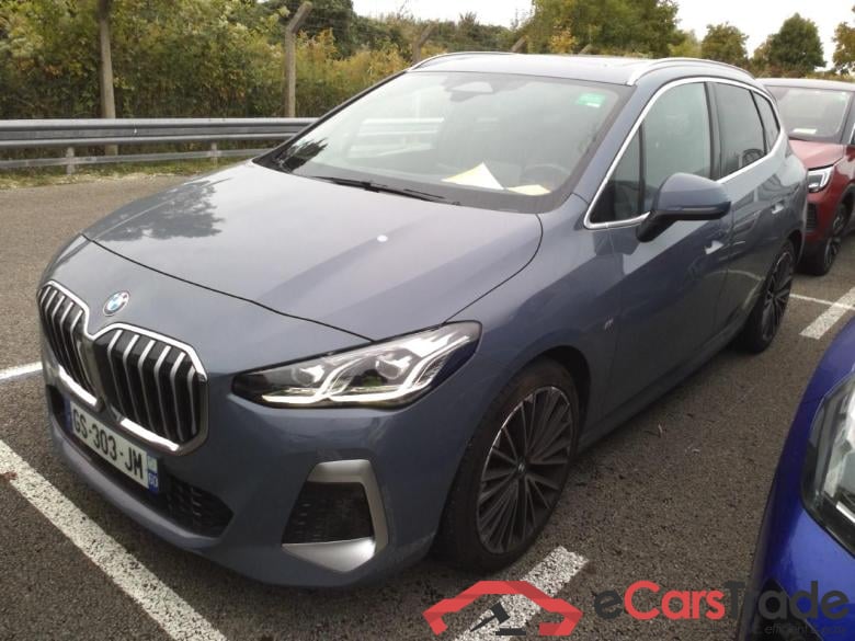 BMW 218i Active Tourer M-Sport Aut. Pano LED-Xenon Head-Up Navi Harman/Kardon Ambient Sport-Leather KeylessGo Camera Klima PDC ... BMW 218i Active Tourer M-Sport Aut. Pano LED-Xenon Head-Up Navi Harman/Kardon Ambient Sport-Leather KeylessGo Camera Klima PDC ...