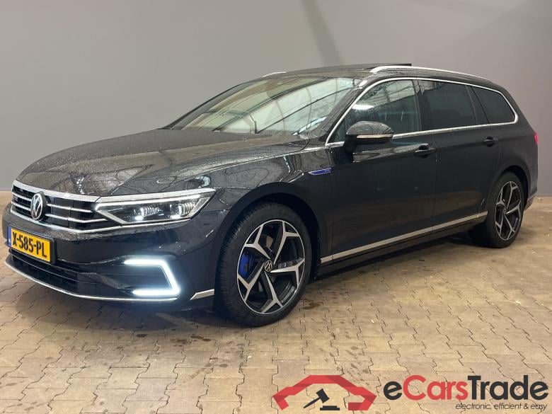 VOLKSWAGEN PASSAT VARIANT 1.4 TSI PHEV GTE Bns VOLKSWAGEN PASSAT VARIANT 1.4 TSI PHEV GTE Bns