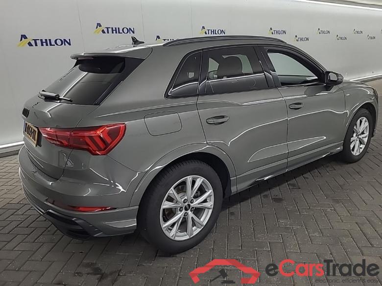AUDI Q3 35 TDI S tronic S edition 5D 110kW #3