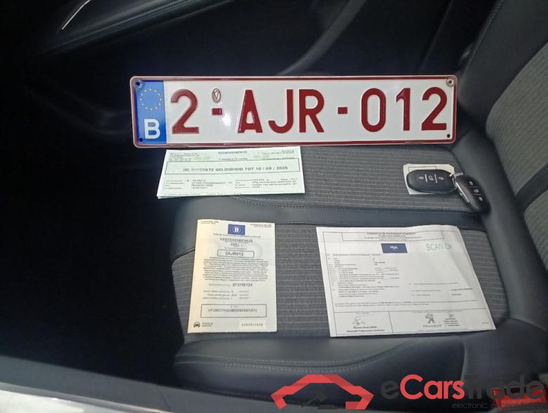 Peugeot 5008 1.5 BlueHDi 96kW S&S EAT8 Allure Pack 5d #4 Peugeot 5008 1.5 BlueHDi 96kW S&S EAT8 Allure Pack 5d #4