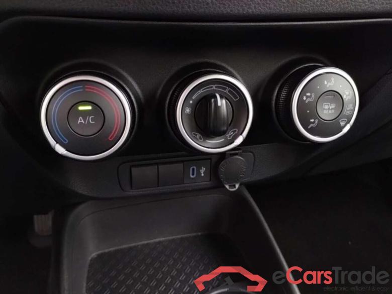 TOYOTA Aygo X 1.0 VVT-i MT Play #6