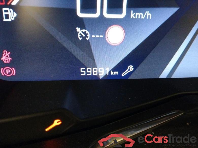 DS DS 7 Crossback / 2017 / 5P / todoterreno BlueHDi DE 96kW (130CV) Auto. CHIC (AC) #5 DS DS 7 Crossback / 2017 / 5P / todoterreno BlueHDi DE 96kW (130CV) Auto. CHIC (AC) #5