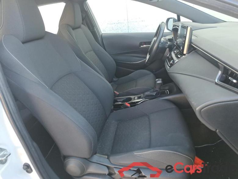 TOYOTA COROLLA 1.8 125H ACTIVE TECH E-CVT #6 TOYOTA COROLLA 1.8 125H ACTIVE TECH E-CVT #6