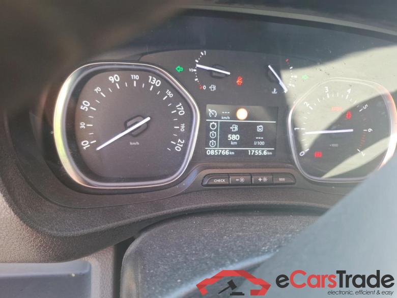 Jumpy Fourgon Business M 1.6 BlueHDi 95CV BVM5 E6 #6 Jumpy Fourgon Business M 1.6 BlueHDi 95CV BVM5 E6 #6