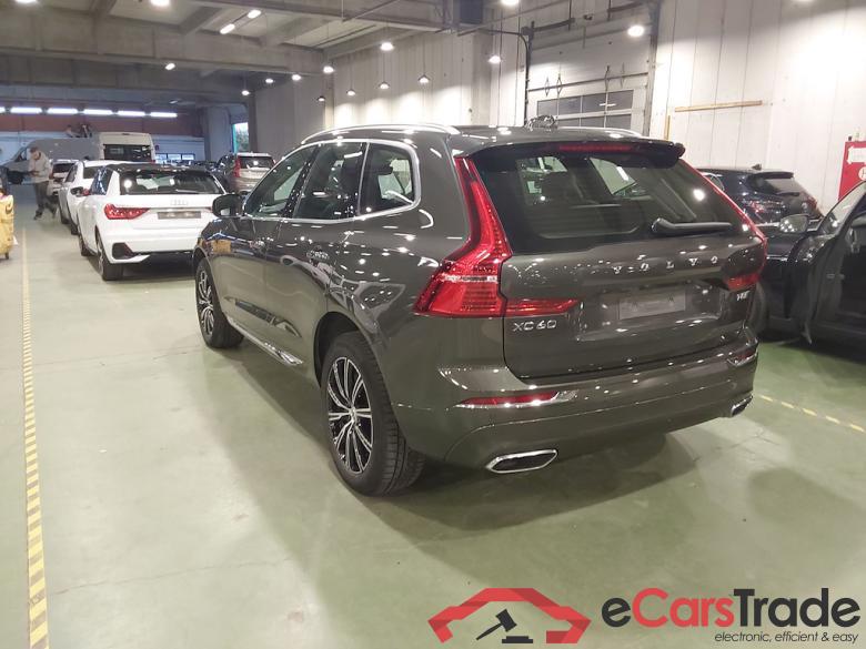 VOLVO XC60 - 2017 2.0 T8 TE AWD PHEV Inscription Gear. #2