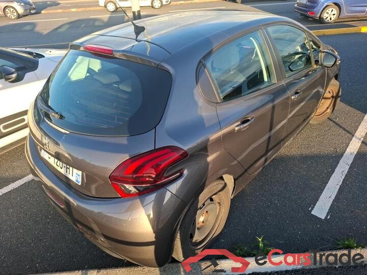 Peugeot 208 1.2 PureTech Display Klima ... #3