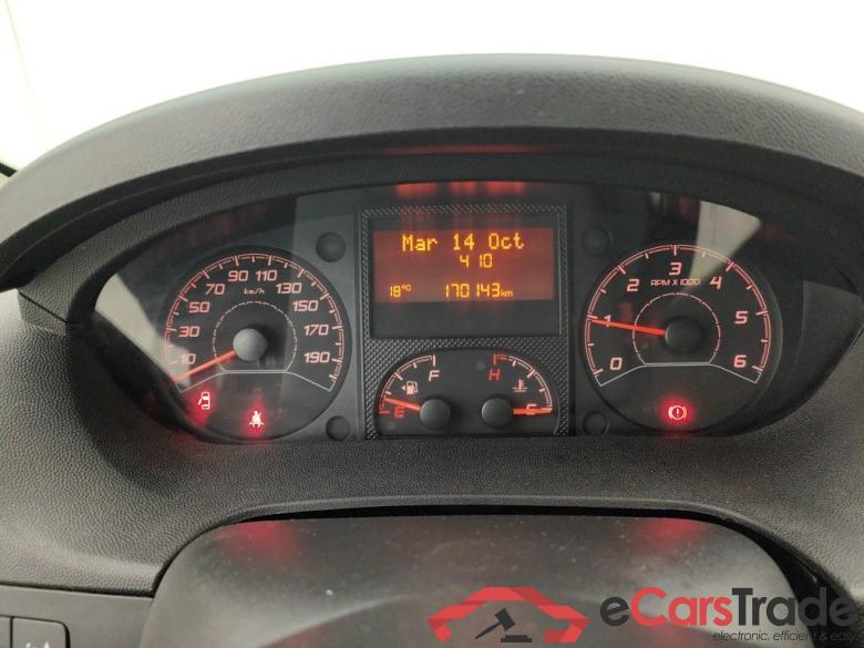 Peugeot Boxer 2.0 BlueHDi S&S 160 Pro 435 L4.. 4d #6