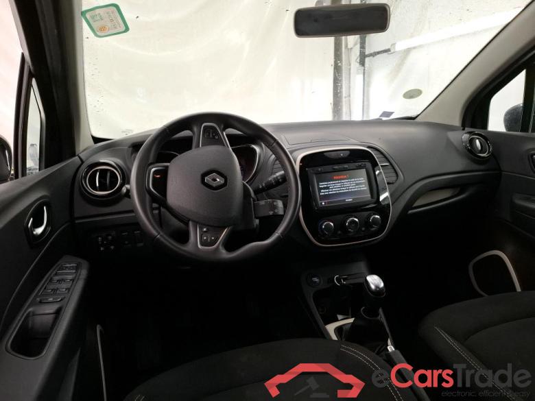 RENAULT Captur / 2017 / 5P / Crossover Business dCi 90 #5