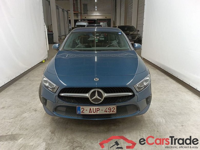 Mercedes-Benz A-Klasse A 250 e 5d #5