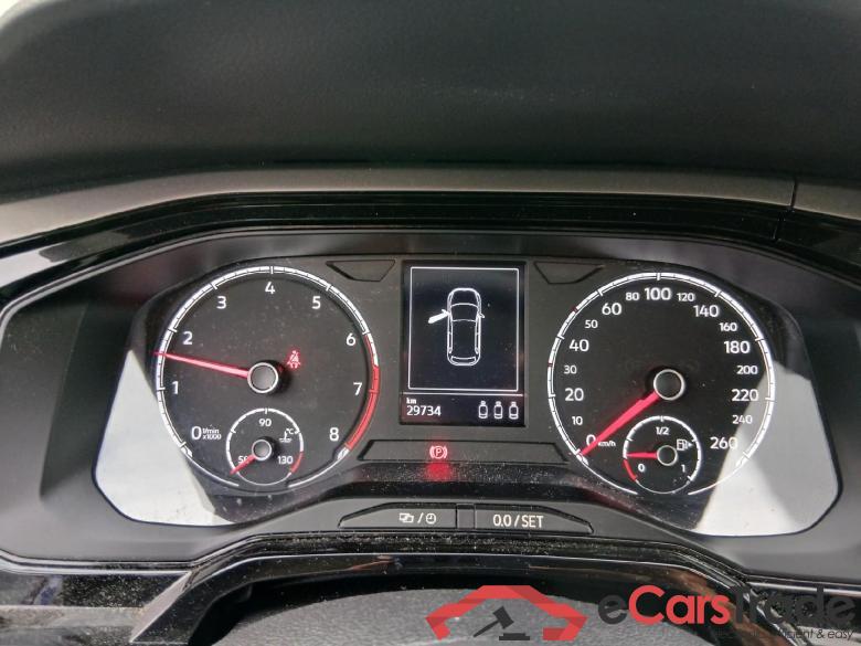 VOLKSWAGEN Polo / 2017 / 5P / berlina con portón Advance 1.0 TSI 70kW (95CV) #4