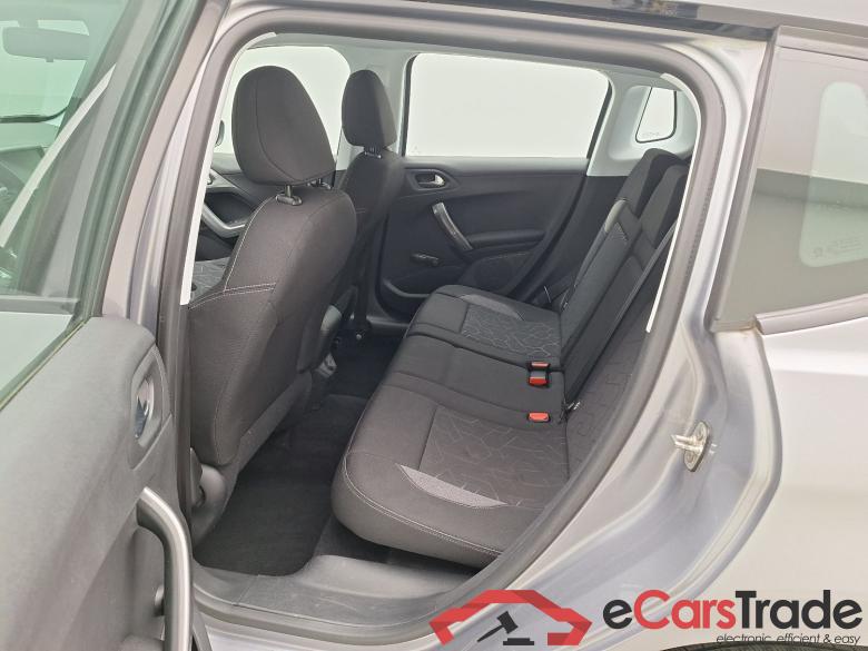 Peugeot, 2008 FL'16, Peugeot 2008 1.2 Puretech 61kW S&S Active 5d #4