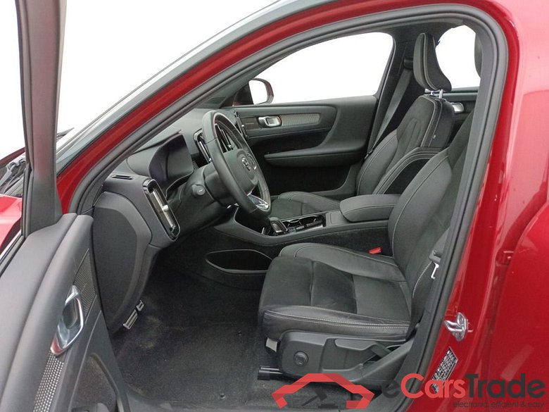 Volvo XC40 P8 4x4 Recharge R-Design 5d #3