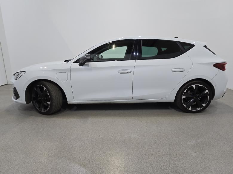 Cupra Leon 1.4i Plug-In Hybrid Aut. LED-Xenon Virtual Ambient ACC Navi-Pro 1/2 Sport-Leather KeylessGo Camera Klima PDC ... #2