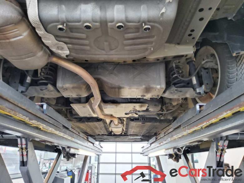 Opel Astra K Sports Tourer (10.2015->) DE - Kb5 1.2 Turbo EU6d, Edition (EURO 6d), (Facelift) - repar. Transportschaden s. RG #5