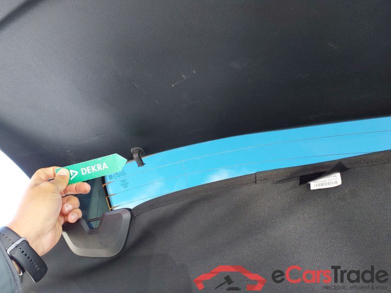 FORD Kuga 2.5 243CV Automático    St Line X (Pano) #6