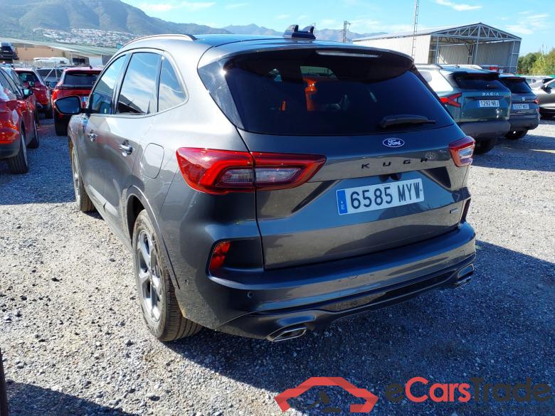 FORD Kuga 2.5 243CV Automático    St Line X (Pano) #2
