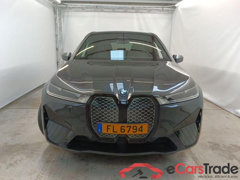BMW iX xDrive50 5d #5
