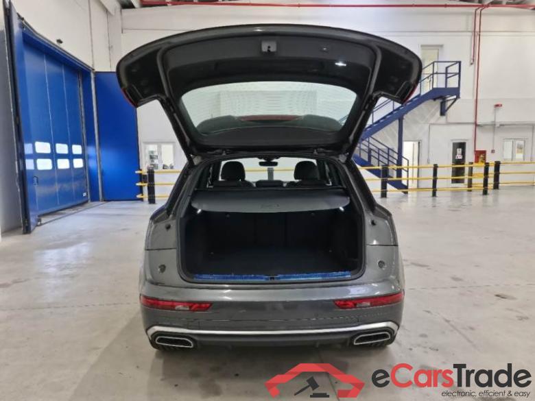 AUDI Q5 / 2020 / 5P / SUV 40 TDI S LINE PLUS QUATTRO S TRONIC #5