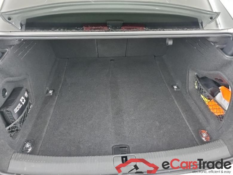 AUDI A4 LIMOUSINE 40 TFSI S tronic S Edition 4D 140kW #5
