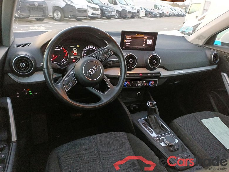 AUDI Q2 / 2020 / 5P / todoterreno Advanced 35 TFSI 110kW (150CV) S tronic (AC) #3