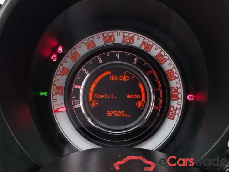 FIAT 500 1.0 Hybrid Club Eco #4