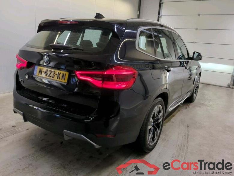 BMW iX3 Executive #2