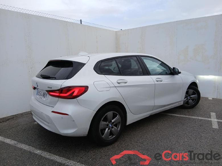 BMW Serie 1 / 2019 / 5P / berlina con portón 118i #2