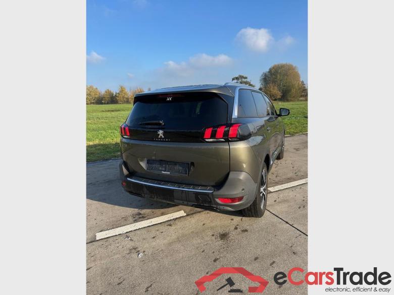 PEUGEOT 5008 1.2 PureTech Active #2