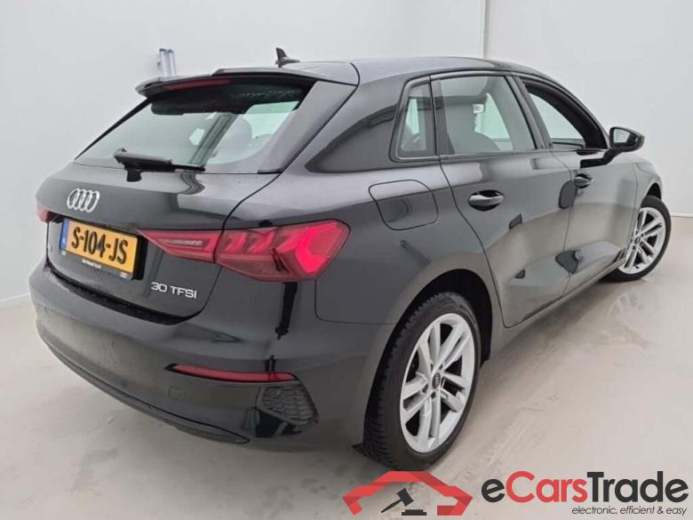AUDI A3 Sportback 30 TFSI Advanced Edition S-Tro #2