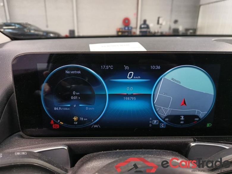 Mercedes-Benz GLB GLB 180 d Business Solution 5d #6