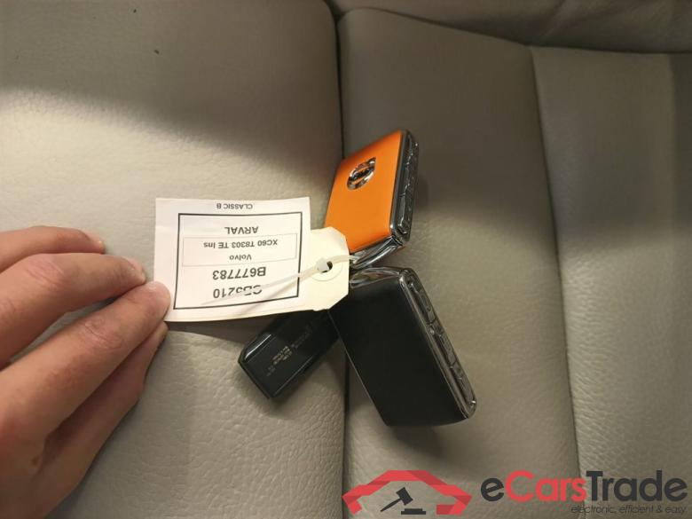 VOLVO XC60 - 2017 2.0 T8 TE 303 AWD Inscription Plug G.(EU6d-T 5d #4