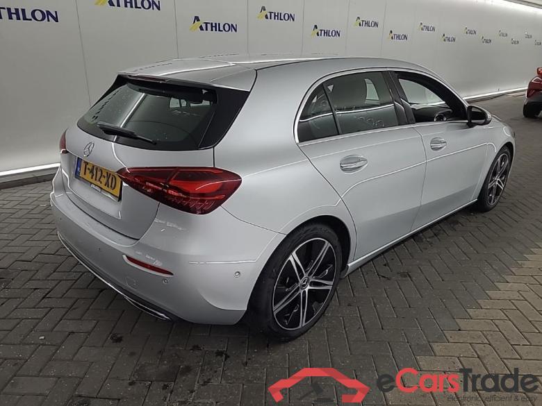 MERCEDES-BENZ A-klasse A 180 DCT Luxury Line 5D 100kW #3