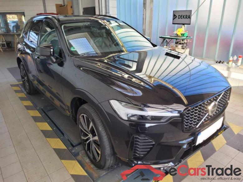 Volvo XC60 (03.2017->) DE - SUV5 B5 (Benzin) AWD EU6d, Ultimate Dark Mild-Hybrid (EURO 6d), (Facelift) #2