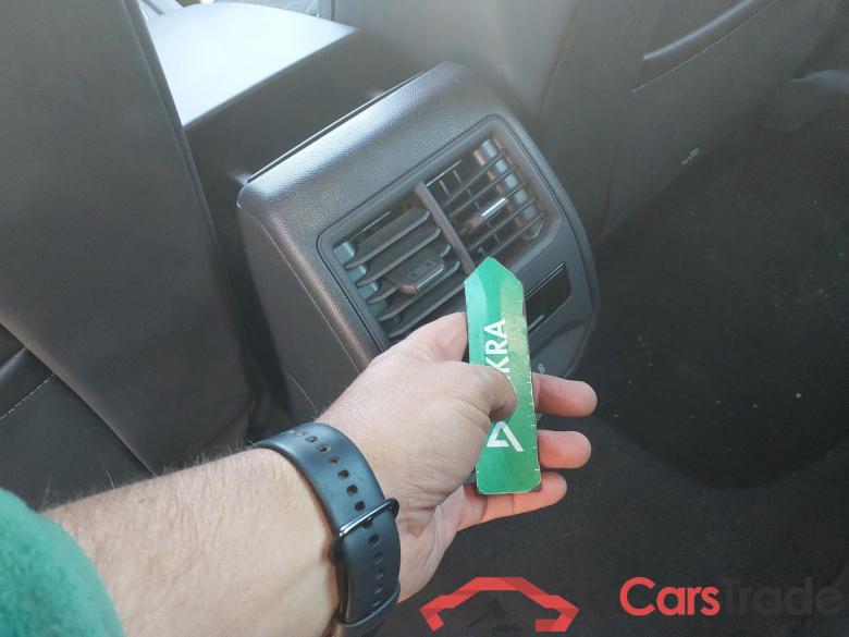 SEAT Leon 1.5 TSI 110 KW (150 CV) FR Special Edition Manual S #6