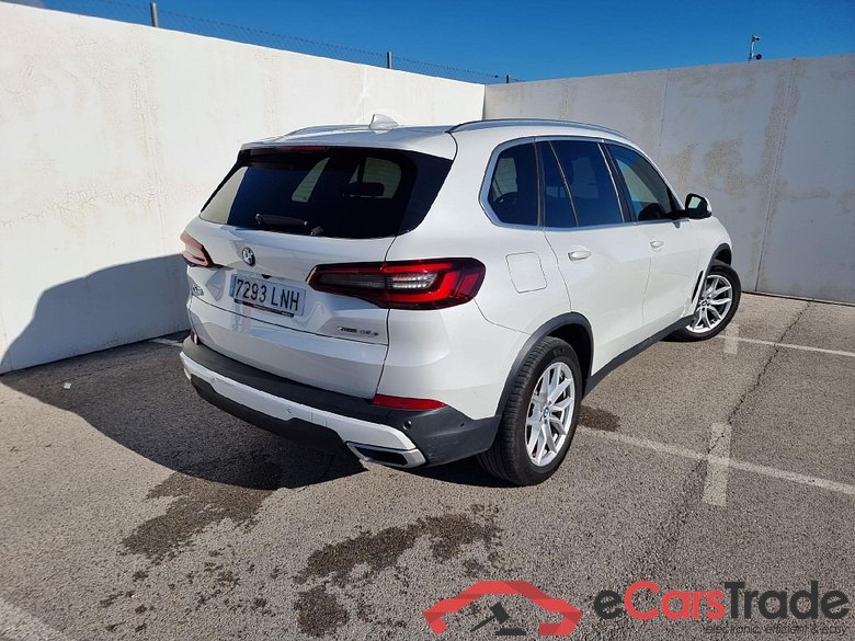 BMW X5 / 2018 / 5P / todoterreno xDrive45e #2