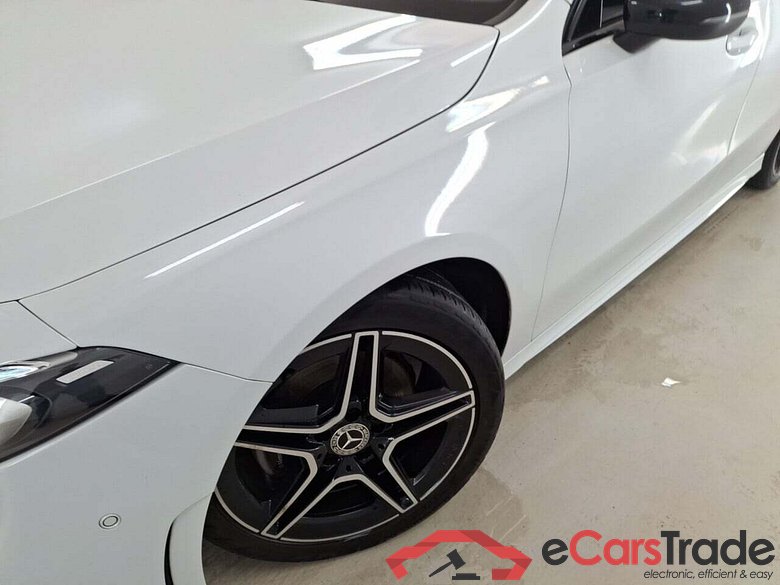 MERCEDES-BENZ A-KLASSE 200D BUSINESS SOLUTION DCT #6