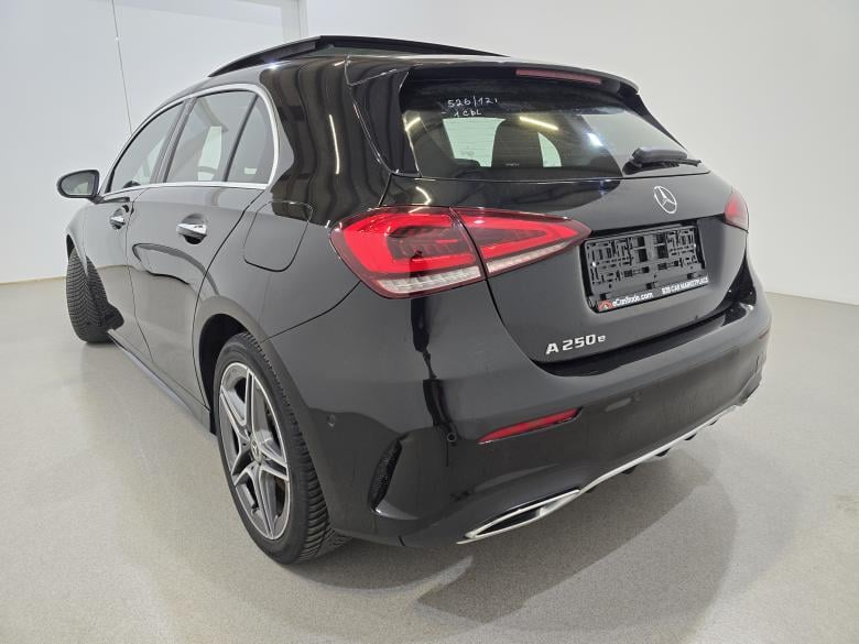 Mercedes A 250e Plug-In Hybrid AMG Aut. Pano LED-MultiBeam Widescreen Ambient Navi 1/2 Sport-Leather-Alcantara KeylessGo Camera Klima PDC ... #6