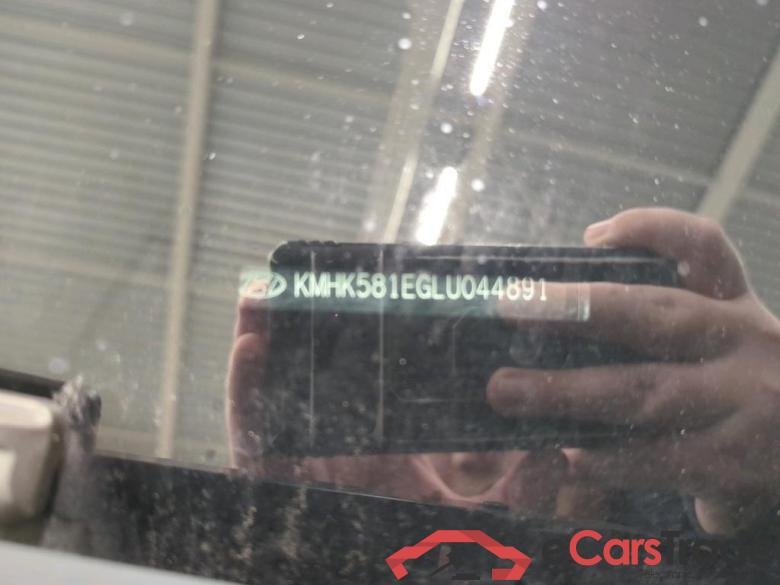 Hyundai KONA 1.6 GDI HEV Premium 5d #6