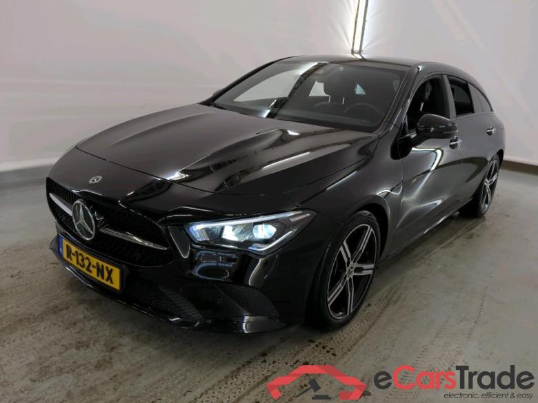 Mercedes-Benz CLA Shooting Brake CLA 180 DCT Luxury Line 5d #1