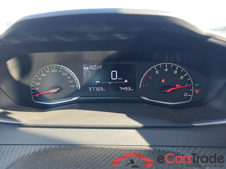 PEUGEOT 2008 / 2019 / 5P / todoterreno Active Puretech 100 S&S BVM6 #4