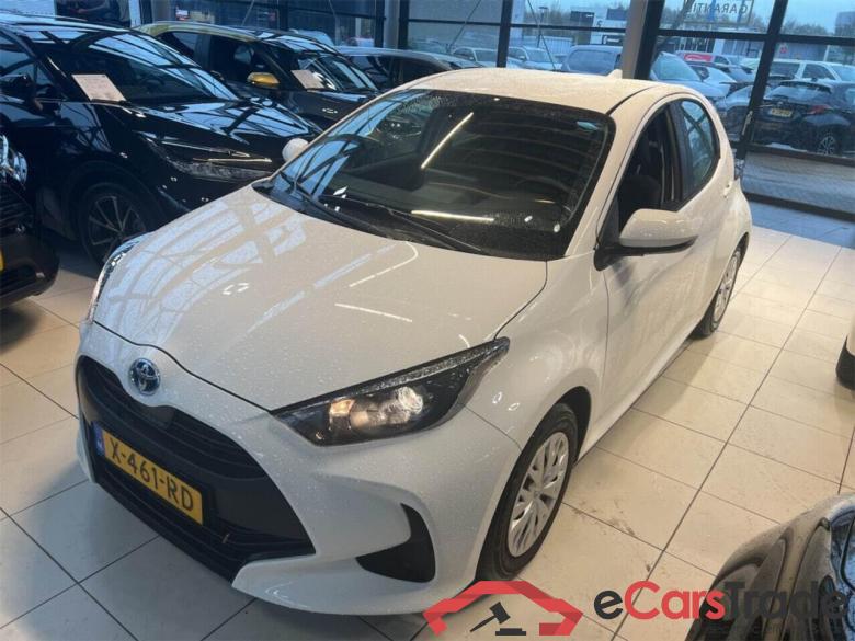 TOYOTA YARIS 1.5 Hybrid Active #1
