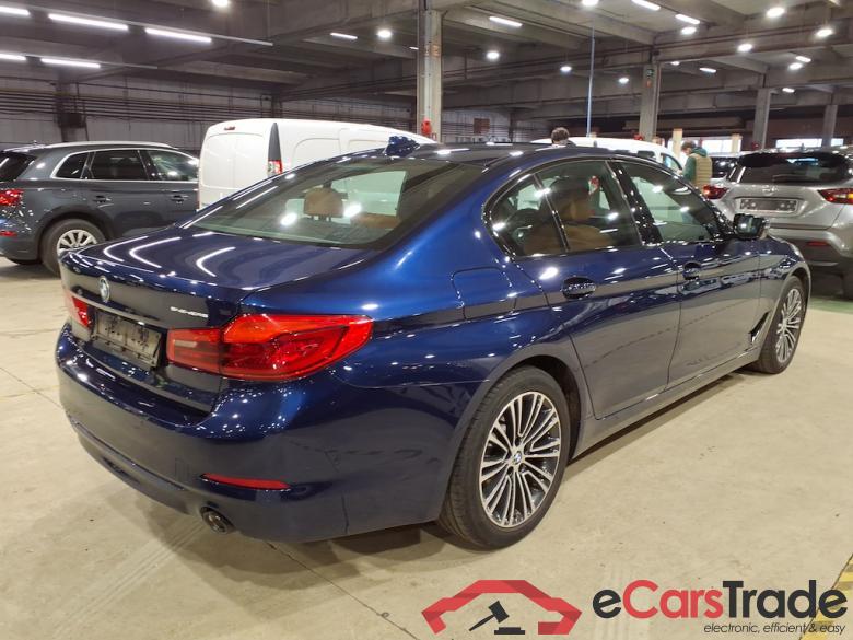 BMW 5 DIESEL - 2017 518 dA AdBlue #4