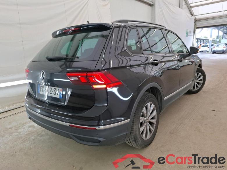 VOLKSWAGEN Tiguan / 2020 / 5P / SUV 2.0 TDI 150 DSG7 Life Business #3