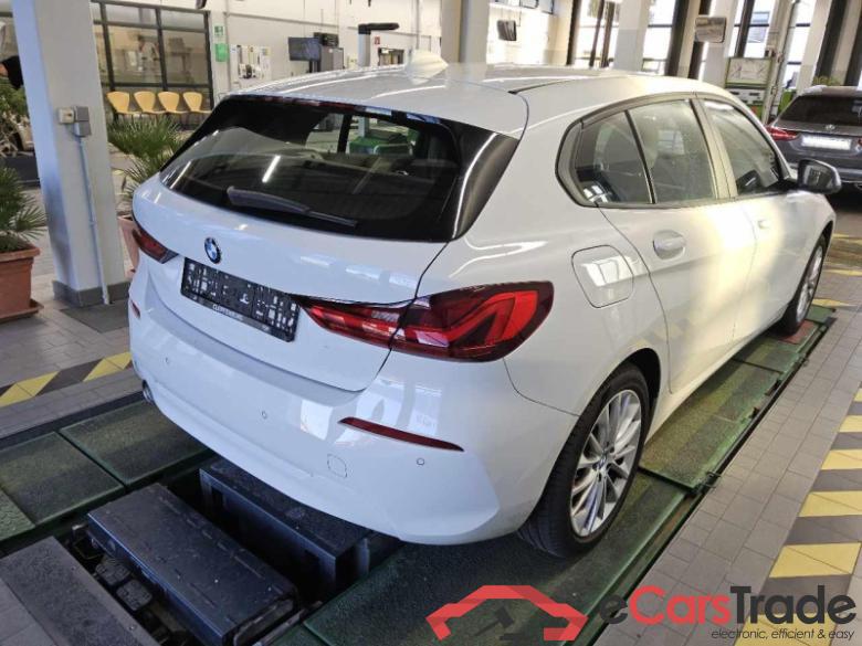 BMW 1 Limousine (F40)(2019->) DE - LimS5 118i EU6d, Advantage (OPF)(EURO 6d), 2020 - 2024 #3